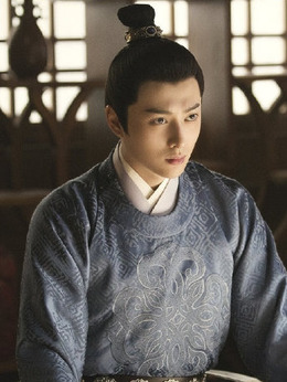 萧启翰（韩承羽饰演）