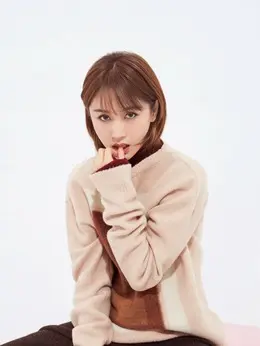 曲桐（王子文 饰演）
