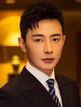 苏牧心（罗晋 饰演）