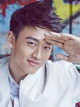 夏雷（王天辰 饰演）