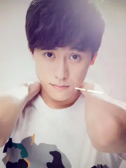 蒋诚（秦俊杰 饰演）