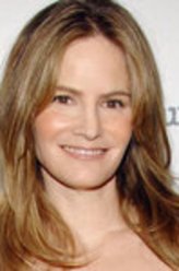 詹妮弗·杰森·李剧照