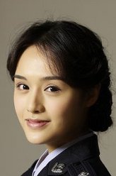 良秀（饶敏莉饰演）