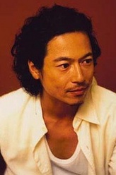 三上博史（三上博史饰演）