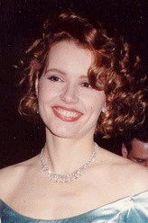 吉娜·戴维斯剧照