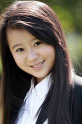 王兰（董慧饰演）