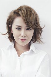 张淑芳（马丽饰演）