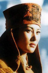 洪宣娇（王菁华饰演）