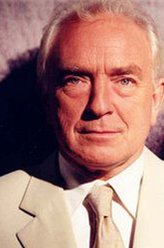 保罗·弗里曼（保罗·弗里曼饰演）