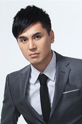 瞎子乞丐（淳于珊珊饰演）