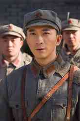 铁强（张铎饰演）