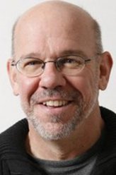 查尔斯·马丁·史密斯（查尔斯·马丁·史密斯饰演）