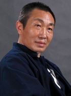 杨守南（杜源饰演）