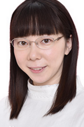 伊藤优里（平岩纸饰演）