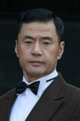阮小二（于荣光饰演）