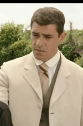 菲利普（蒂埃里·钮维饰演）