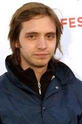 艾伦・斯坦佛剧照