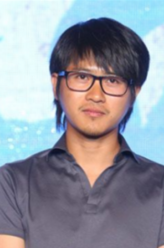 韩寒（韩寒饰演）