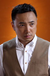 范坚强（徐峥饰演）