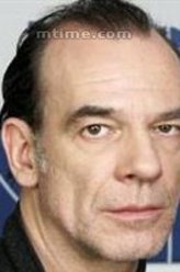 Niels Biedermann（马丁·乌特克饰演）