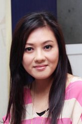 来弟（李丽珍饰演）