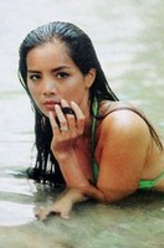 Sawn-Glin（Penpak Sirikul饰演）