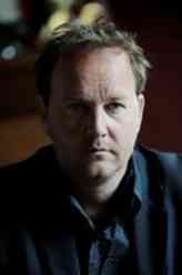 夏维尔·毕沃斯（夏维尔·毕沃斯饰演）