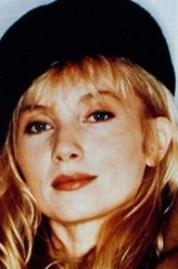 瑞贝卡·德·莫妮（瑞贝卡·德·莫妮饰演）