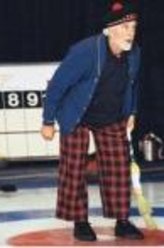 莱斯利·尼尔森（莱斯利·尼尔森饰演）