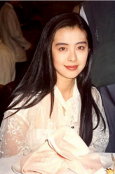Amy（王祖贤饰演）