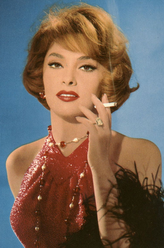 吉娜·劳洛勃丽吉达（吉娜·劳洛勃丽吉达饰演）